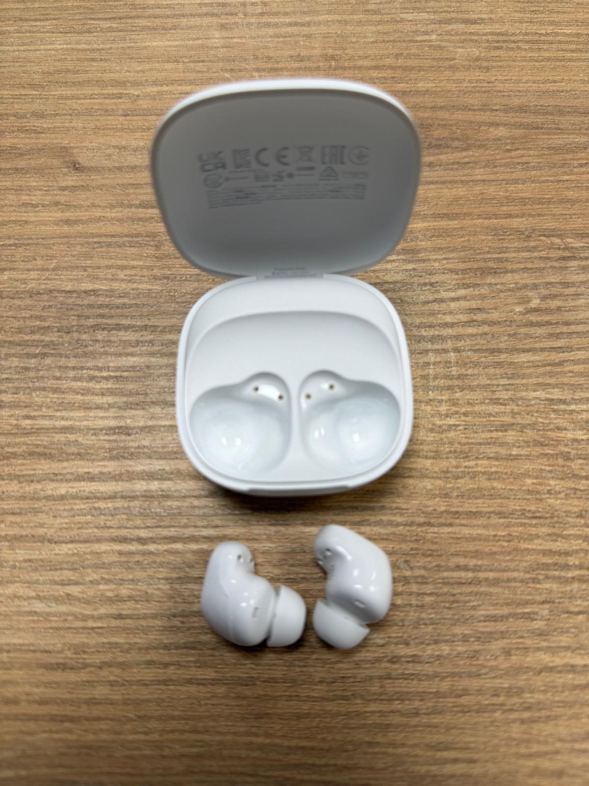 Xiaomi Redmi Buds 6 Play TWS Beyaz Kulak İçi Bluetooth Kulaklık SIFIR HİÇ KULLANILMAMIŞTIR